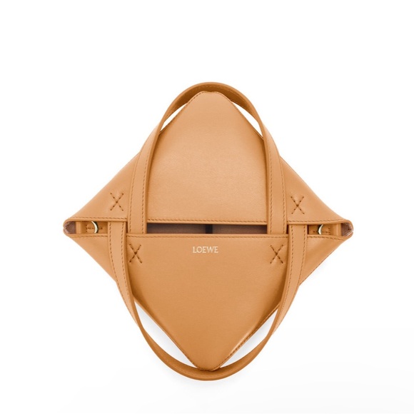 Loewe mini puzzle fold tote in shinny calfskin - Picture 2 of 8